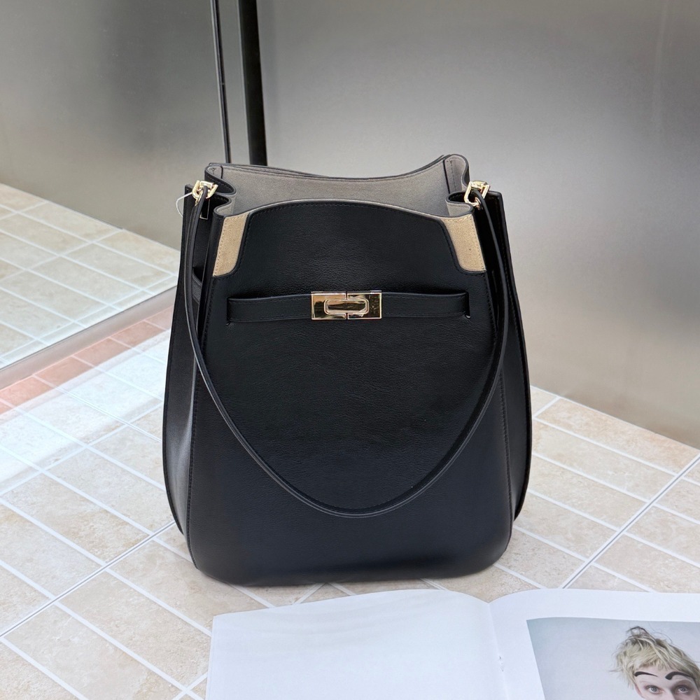 Nowa torba typu bucket bag w s – Luxury Bags Leather recenzja i cena